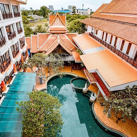 Lanna Hotel By Kasalong Resort And Spa Pattaya Exterior foto