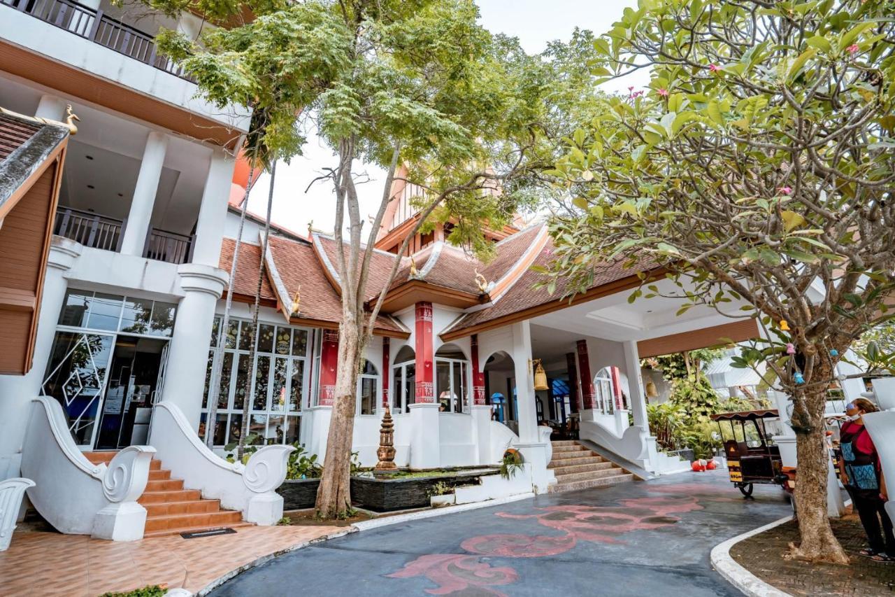 Lanna Hotel By Kasalong Resort And Spa Pattaya Exterior foto